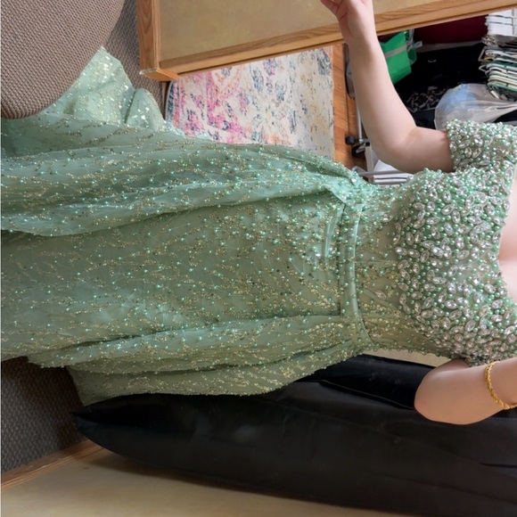Elegant Green Beaded Women's Dress
